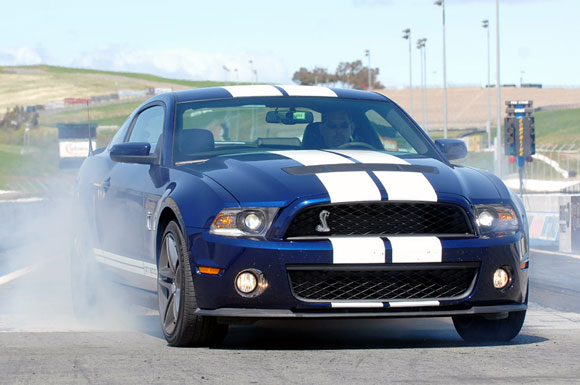 2010shelbygt500fdp2_01_580op.jpg